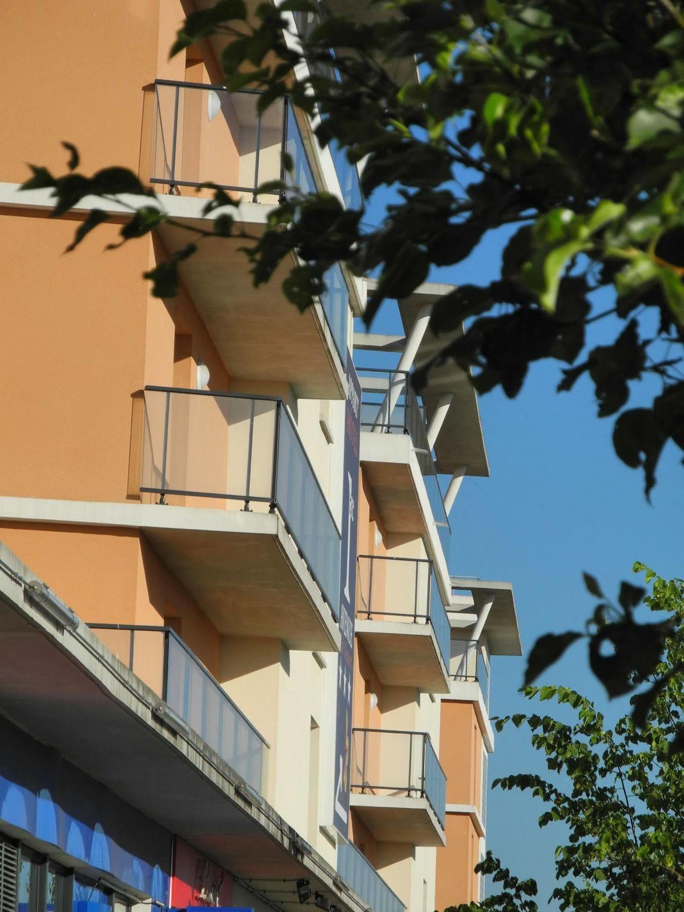 Villa Val Senart 1Ere Avenue Quincy-sous-Senart Bagian luar foto